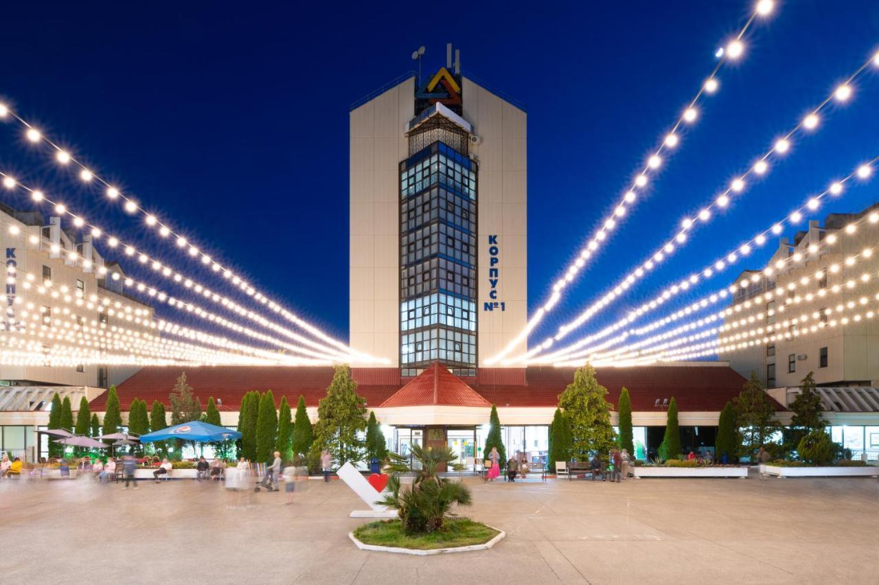 Aqualoo Hotel Екстер'єр фото